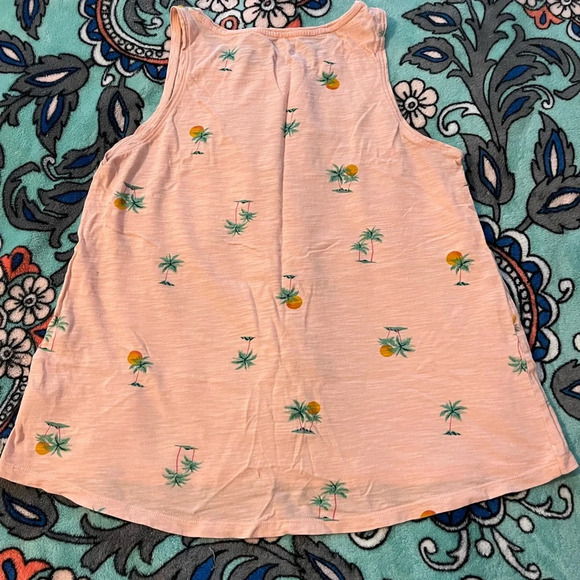 Old Navy Wear Every wear Tank - Picture 6 of 7